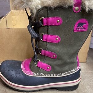 Sorel winter boot